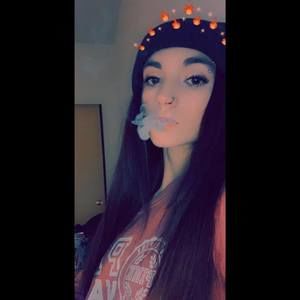 Meet your Posher, Allison